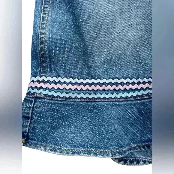 French Toast Girls denim skirt zip and heart shaped pocket size 6x gently used - Picture 3 of 6